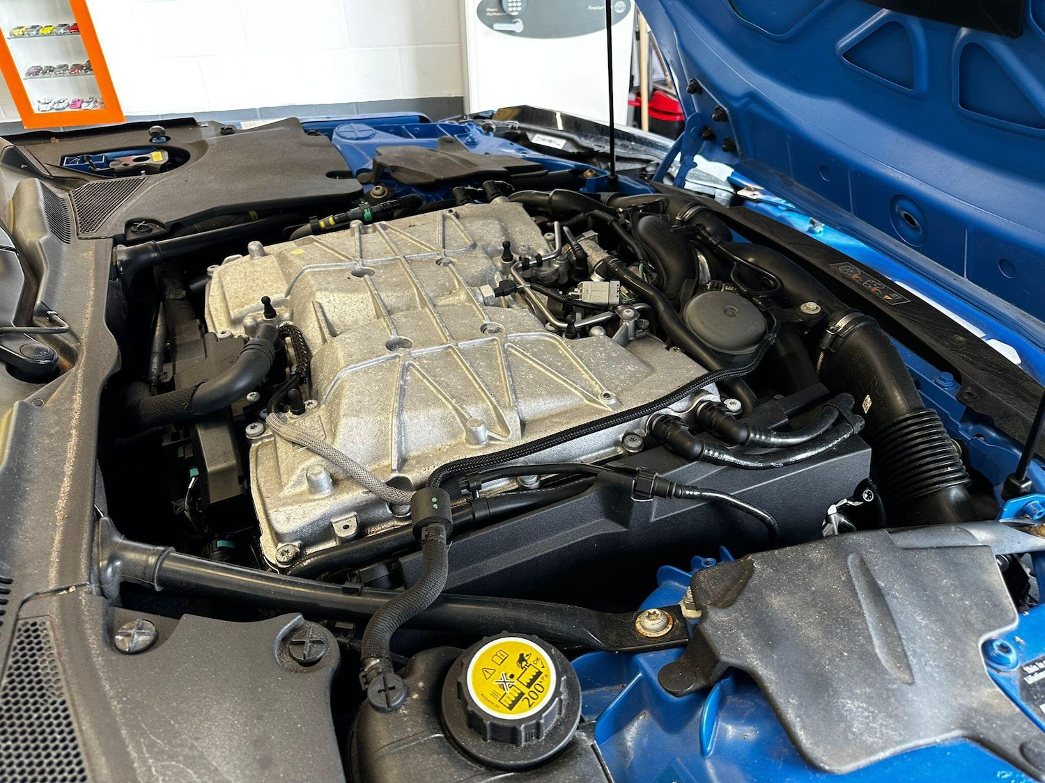 Used Jaguar F-Type 2016 for sale - 77657738: Photo 63