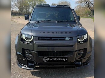 Used Land Rover Defender 2021 for sale - 76994474: Photo