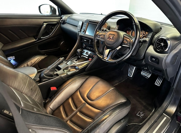 Used Nissan GT-R 2019 for sale - 75519635: Photo 3