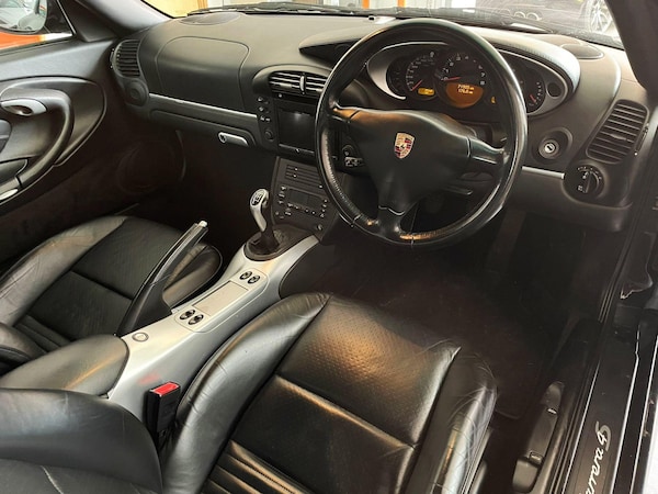 Used Porsche 911 2005 for sale - 74148144: Photo 14