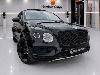 Used Bentley Bentayga 2017 for sale - 79049624: Photo