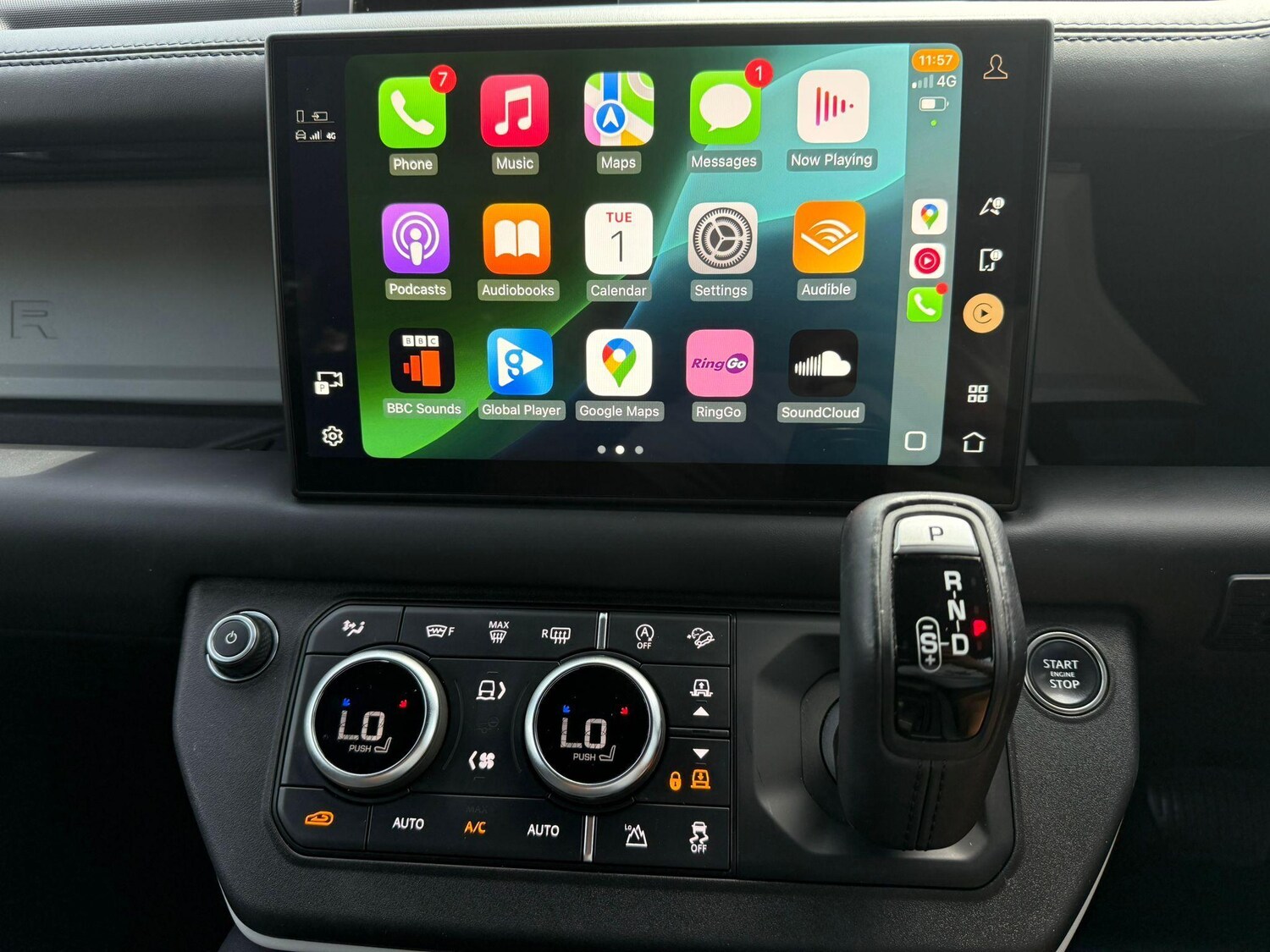 Used Land Rover Defender 110 2023 for sale - 76108350: Photo 10