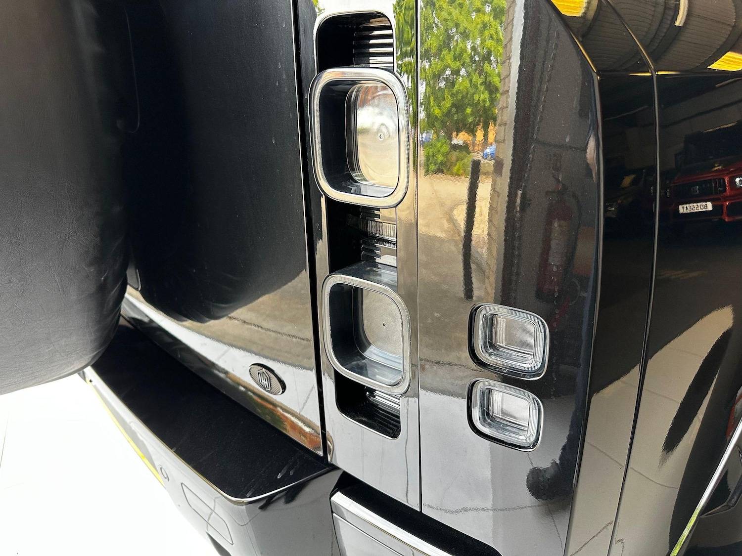 Used Land Rover Defender 110 2023 for sale - 76108350: Photo 45