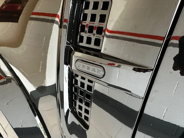 Used Land Rover Defender 110 2023 for sale - 76108350: Photo 47