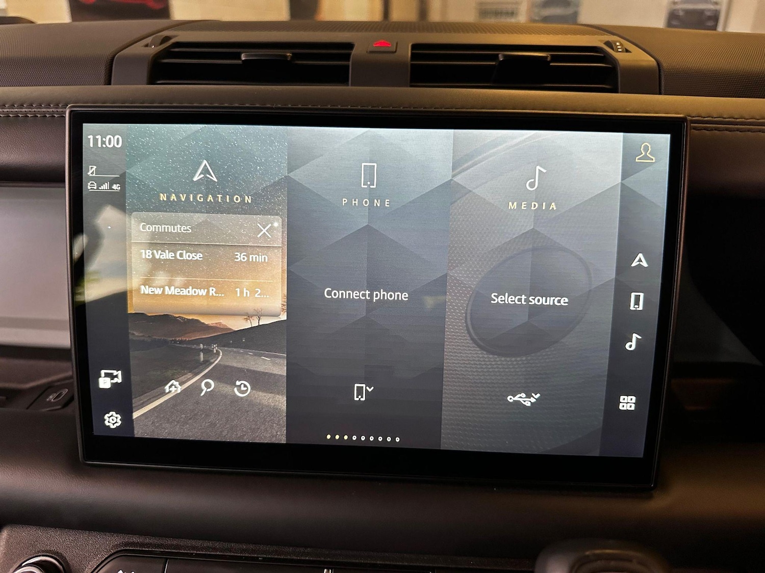 Used Land Rover Defender 110 2023 for sale - 76108350: Photo 57