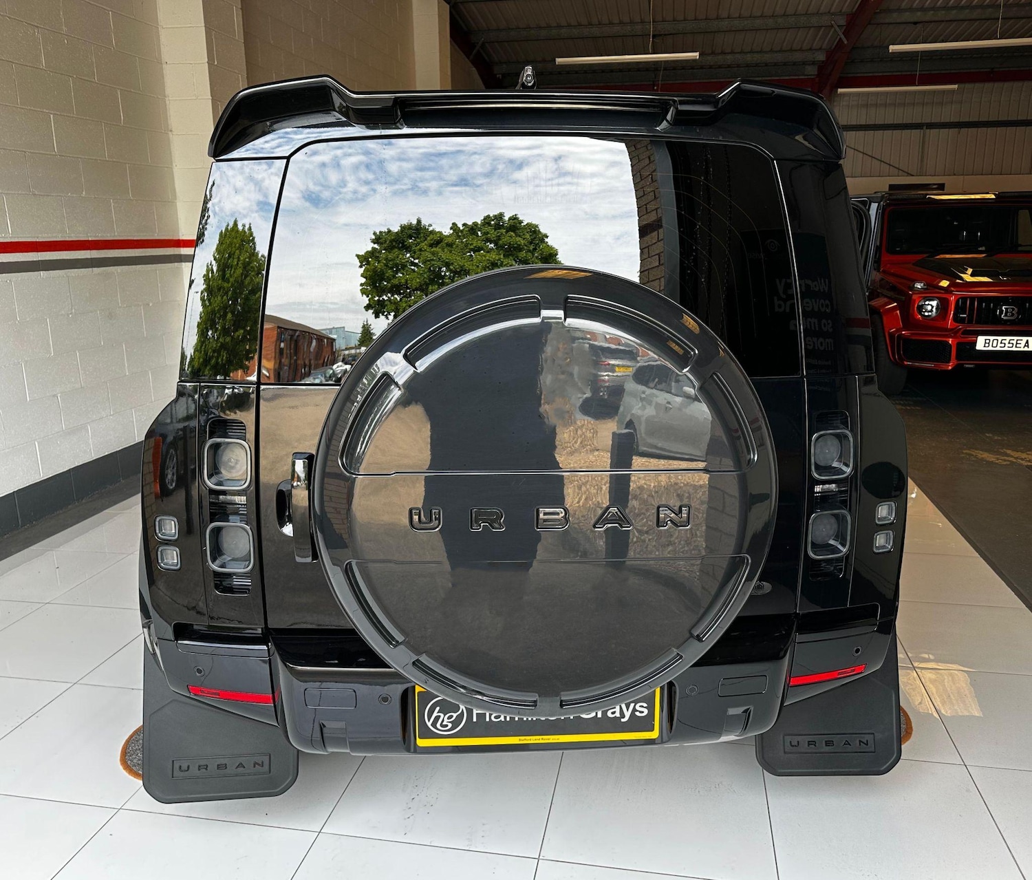 Used Land Rover Defender 110 2023 for sale - 76108350: Photo 6