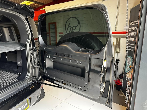 Used Land Rover Defender 110 2023 for sale - 76108350: Photo 61