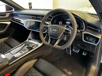 Used Audi RS6 Avant 2024 for sale - 77883461: Photo