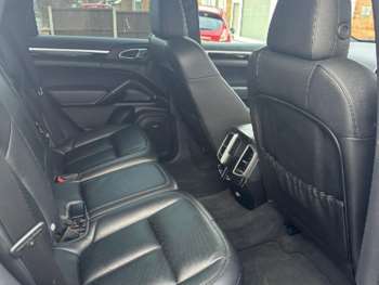 Used Porsche Cayenne 2015 for sale - 74611003: Photo