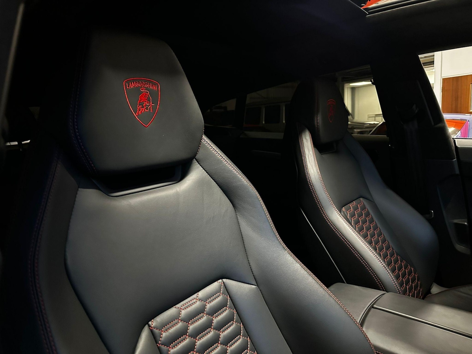 Used Lamborghini Urus for sale - 76994144: Photo 22