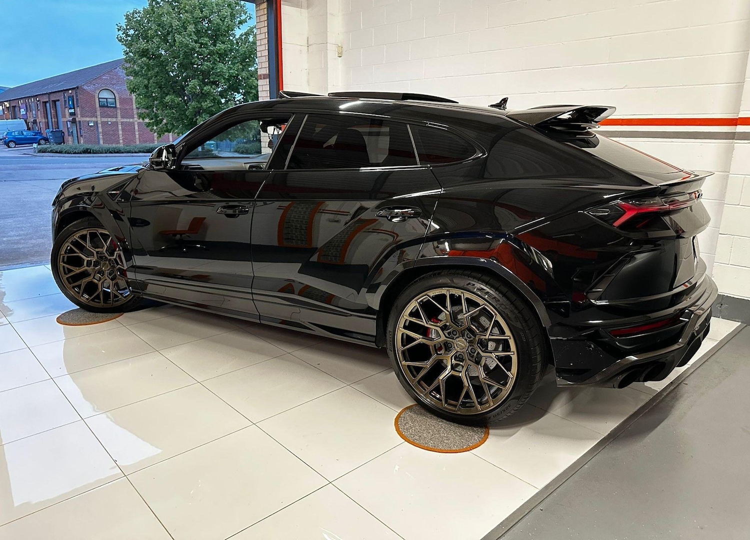 Used Lamborghini Urus for sale - 76994144: Photo 42