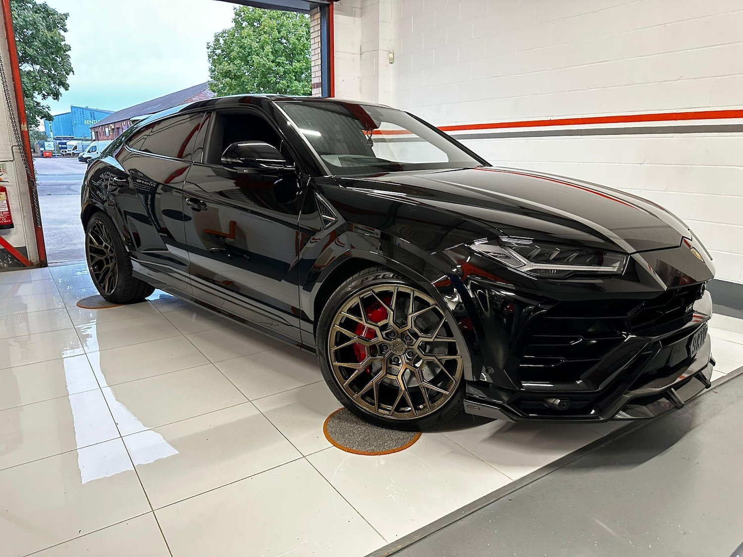 Used Lamborghini Urus for sale - 76994144: Photo 89