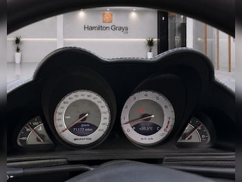 Used Mercedes-Benz SL 2010 for sale - 79387493: Photo