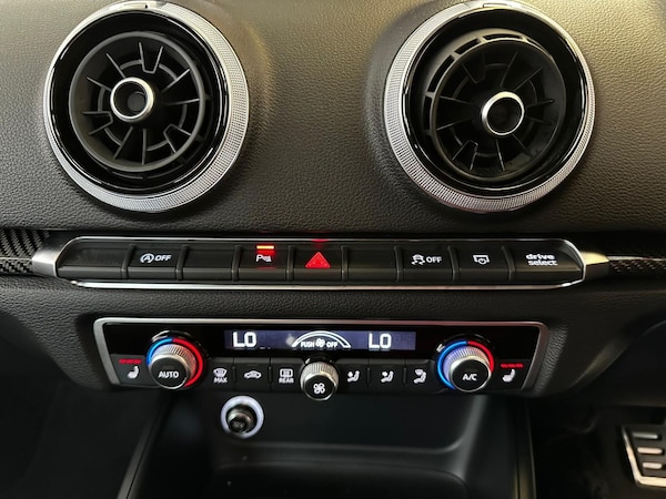 Used Audi RS3 2019 for sale - 76084386: Photo 69