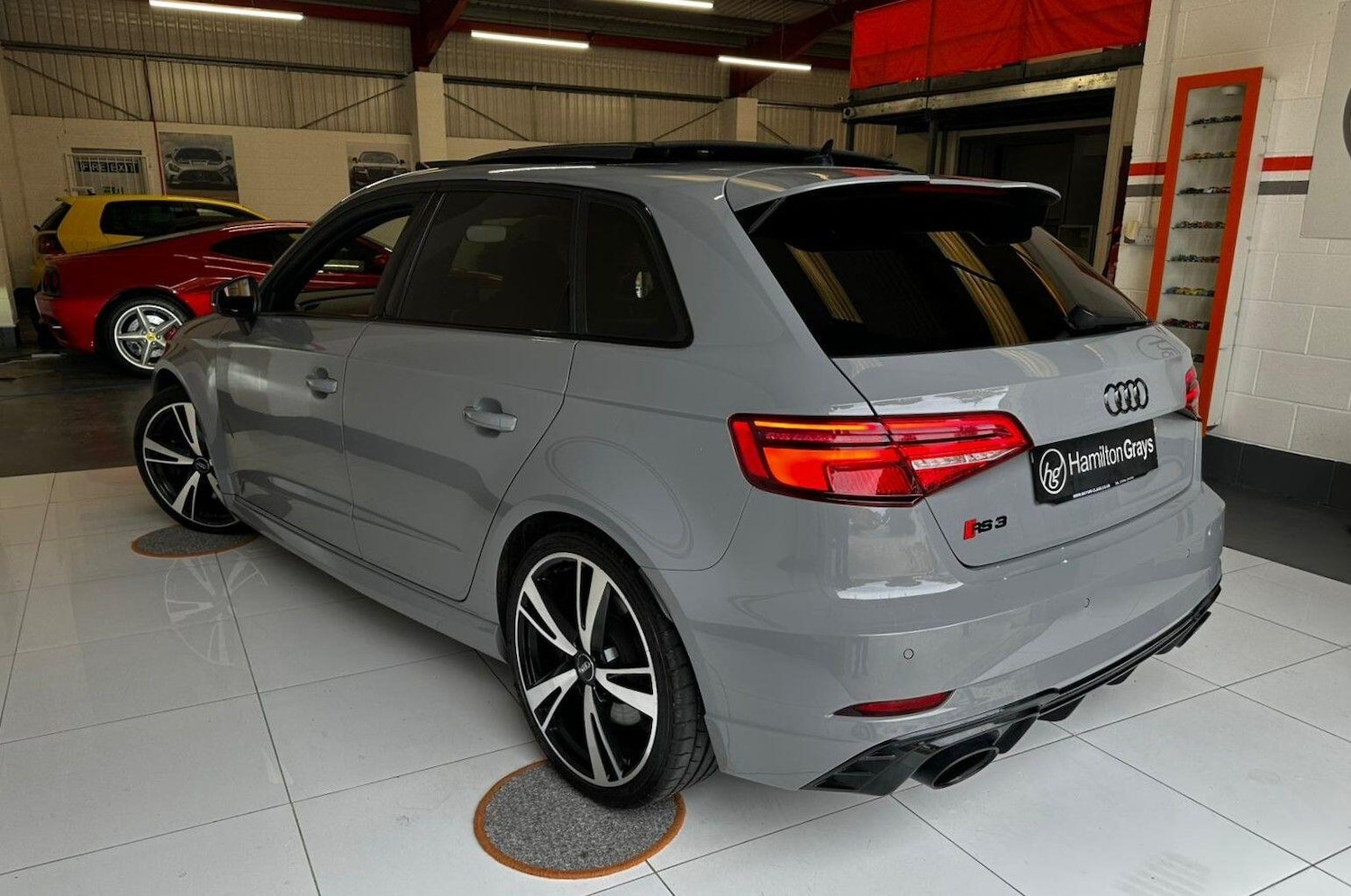 Used Audi RS3 2019 for sale - 76084386: Photo 7