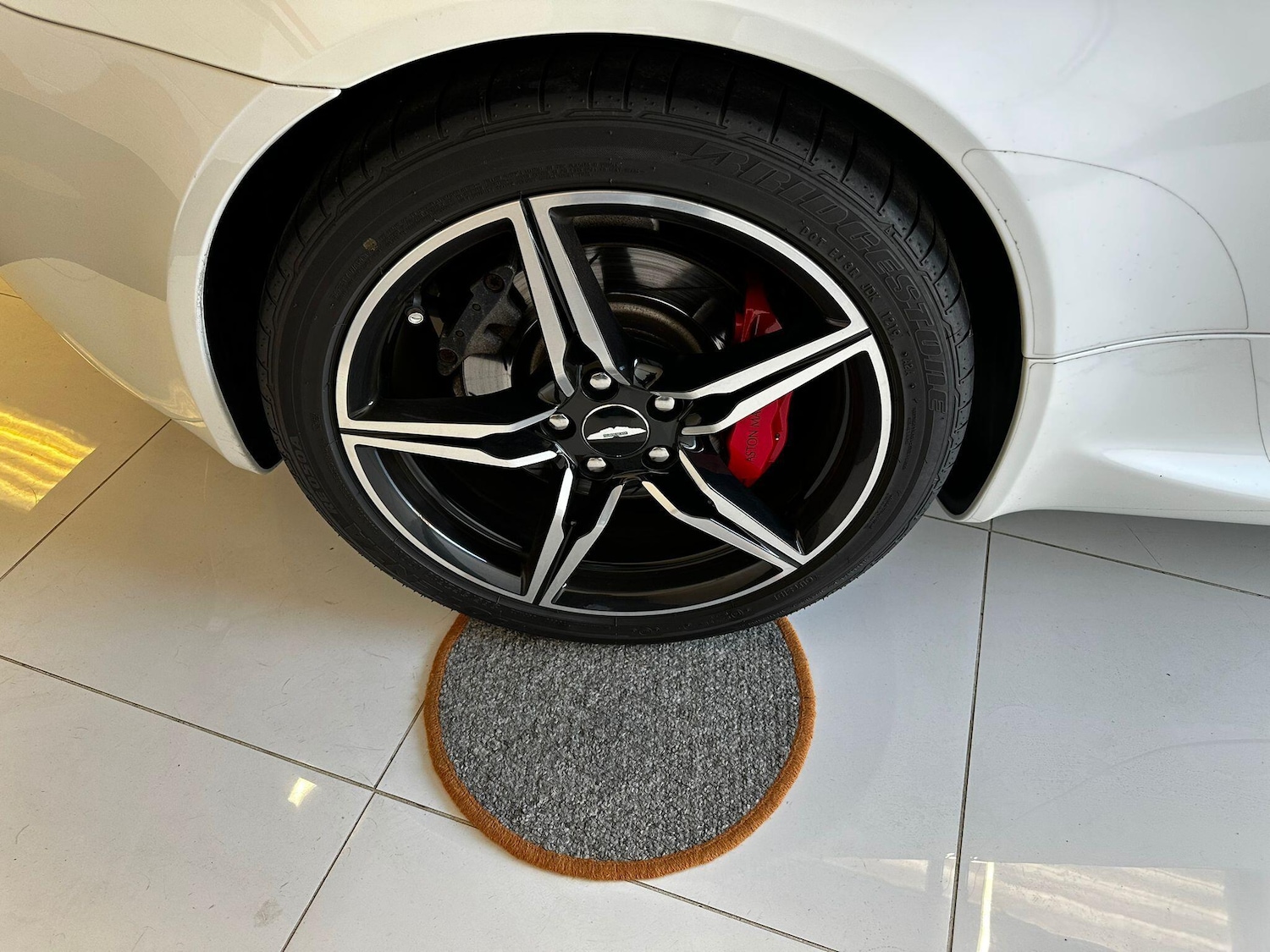 Used Aston Martin Vantage 2016 for sale - 77768852: Photo 34