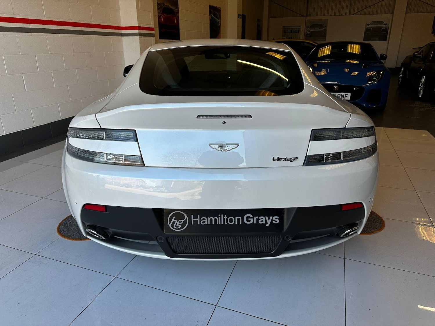 Used Aston Martin Vantage 2016 for sale - 77768852: Photo 56