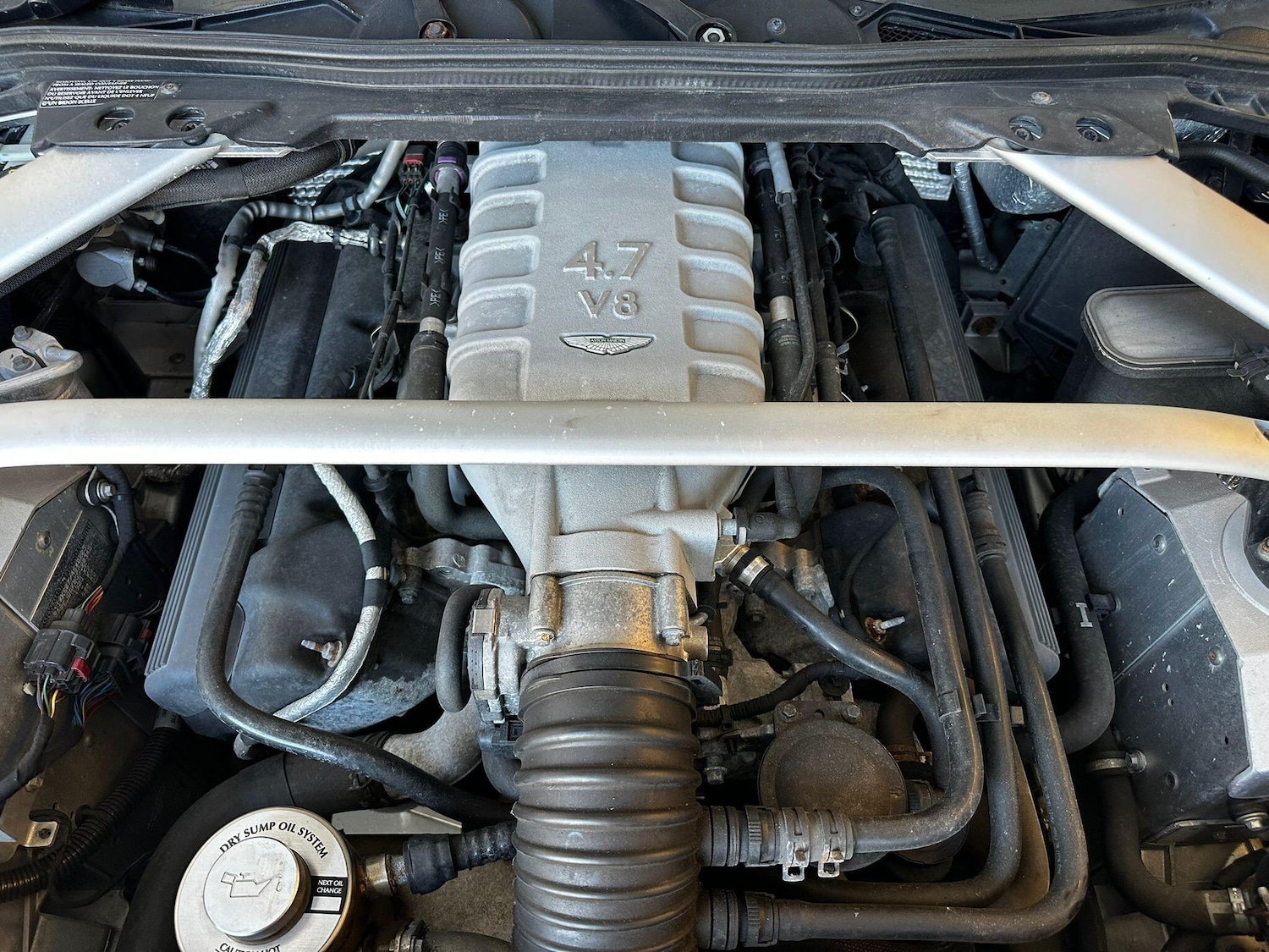 Used Aston Martin Vantage 2016 for sale - 77768852: Photo 69