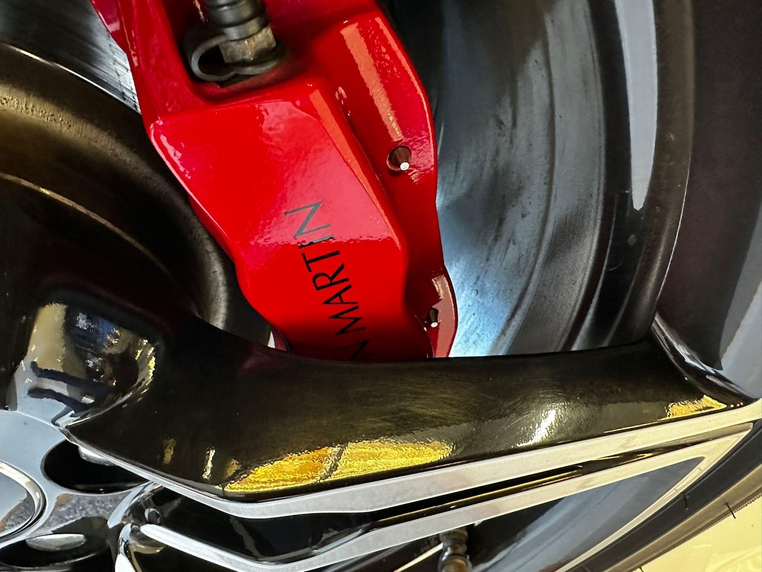 Used Aston Martin Vantage 2016 for sale - 77768852: Photo 70