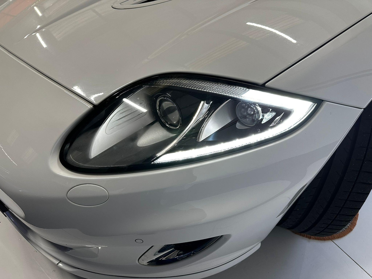 Used Jaguar XKR 2011 for sale - 77029083: Photo 24