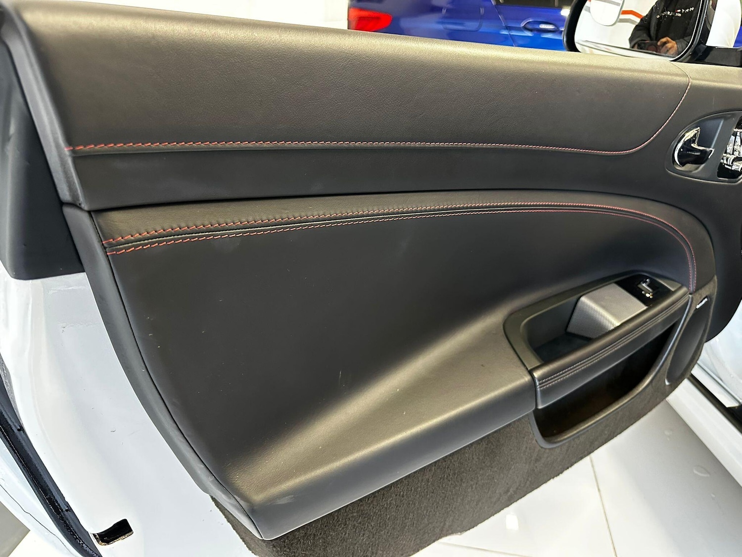 Used Jaguar XKR 2011 for sale - 77029083: Photo 68