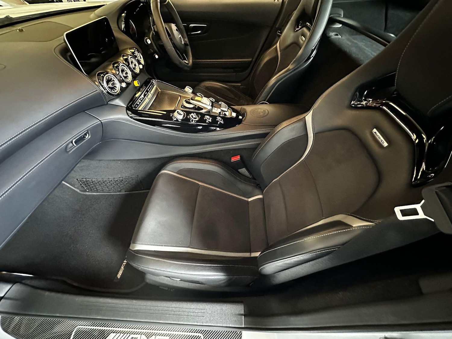 Used Mercedes-Benz AMG GT 2017 for sale - 76561699: Photo 24