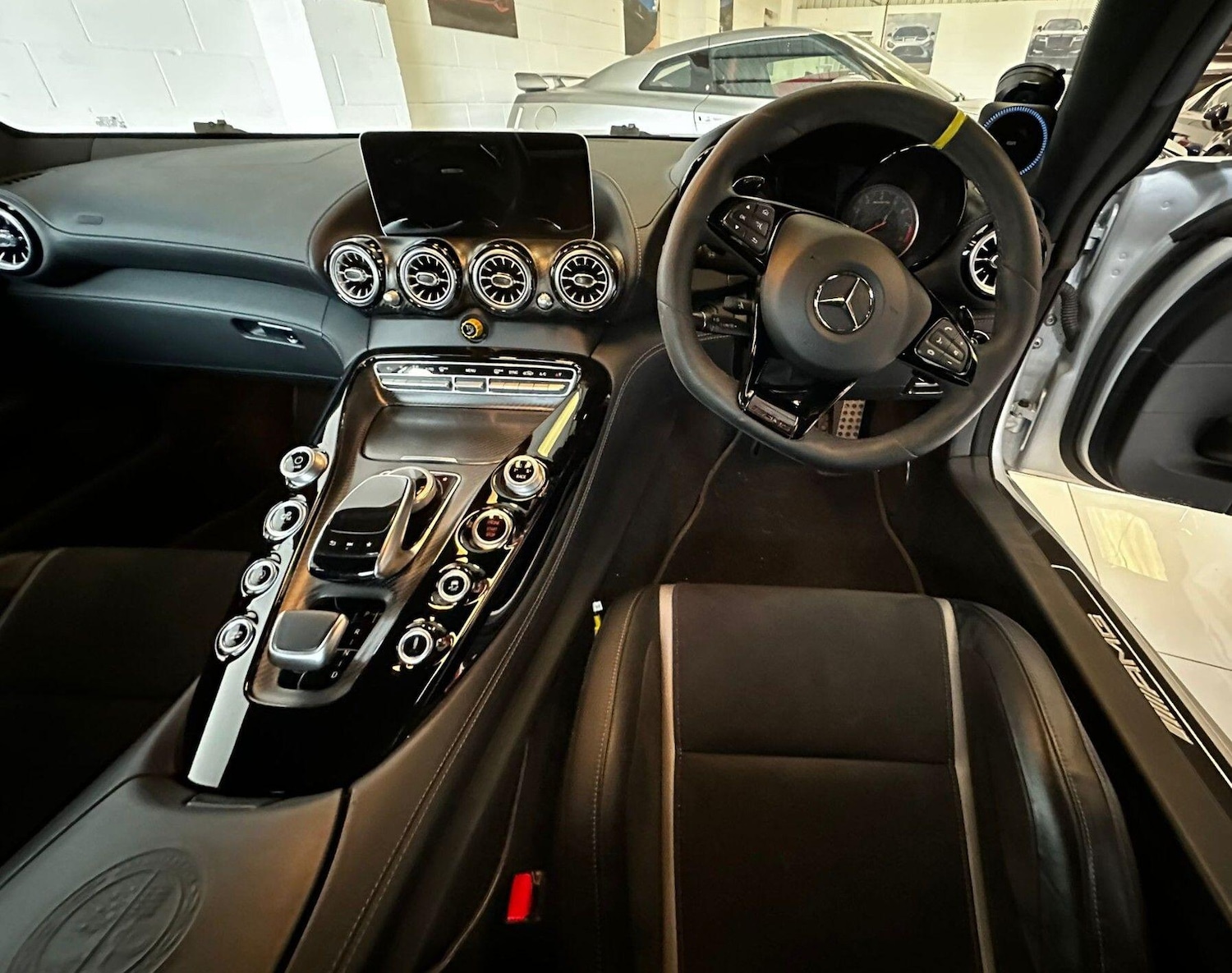 Used Mercedes-Benz AMG GT 2017 for sale - 76561699: Photo 34