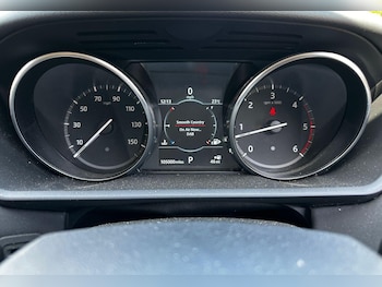 Used Land Rover Discovery 2019 for sale - 78998876: Photo