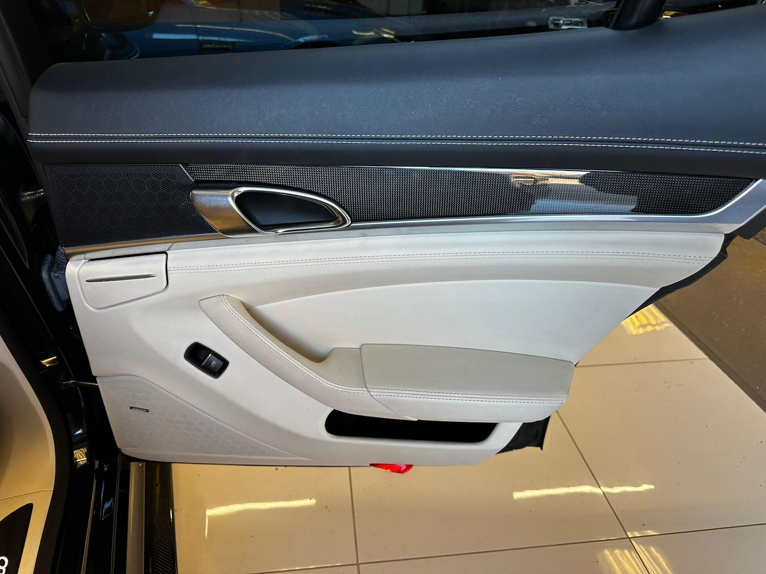 Used Porsche Panamera 2014 for sale - 76282956: Photo 64