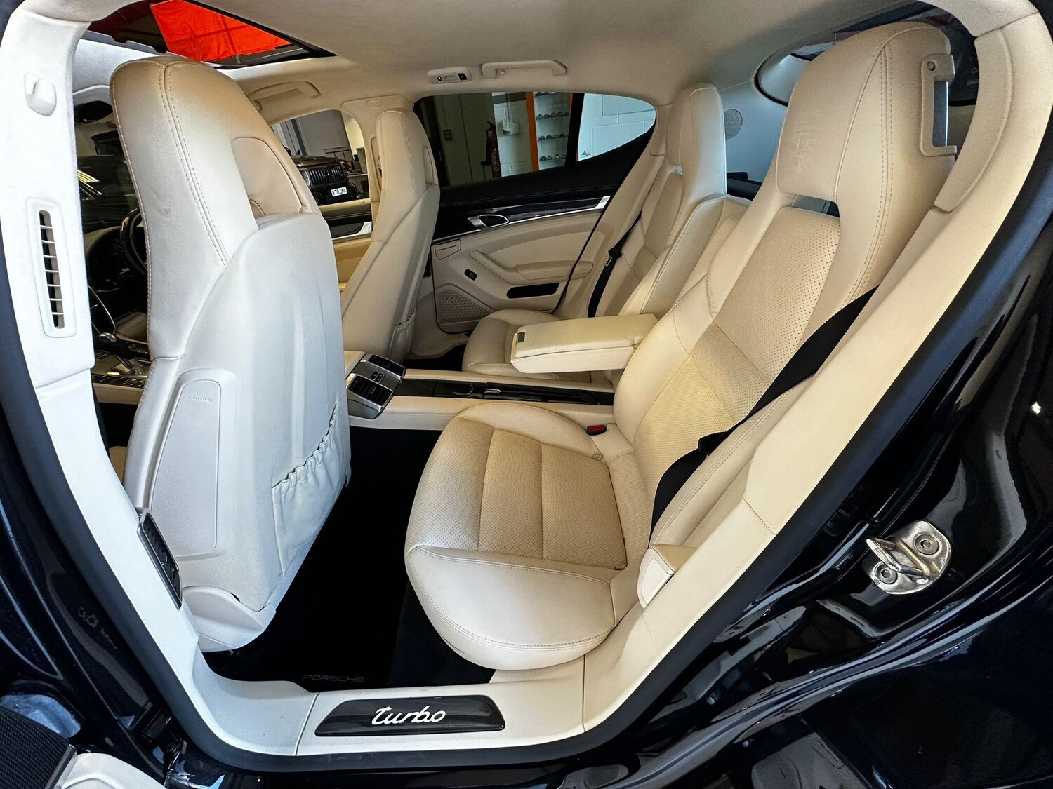 Used Porsche Panamera 2014 for sale - 76282956: Photo 68