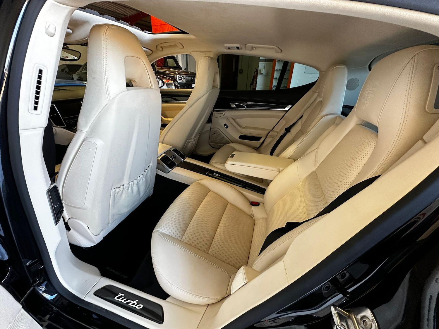 Used Porsche Panamera 2014 for sale - 76282956: Photo 71