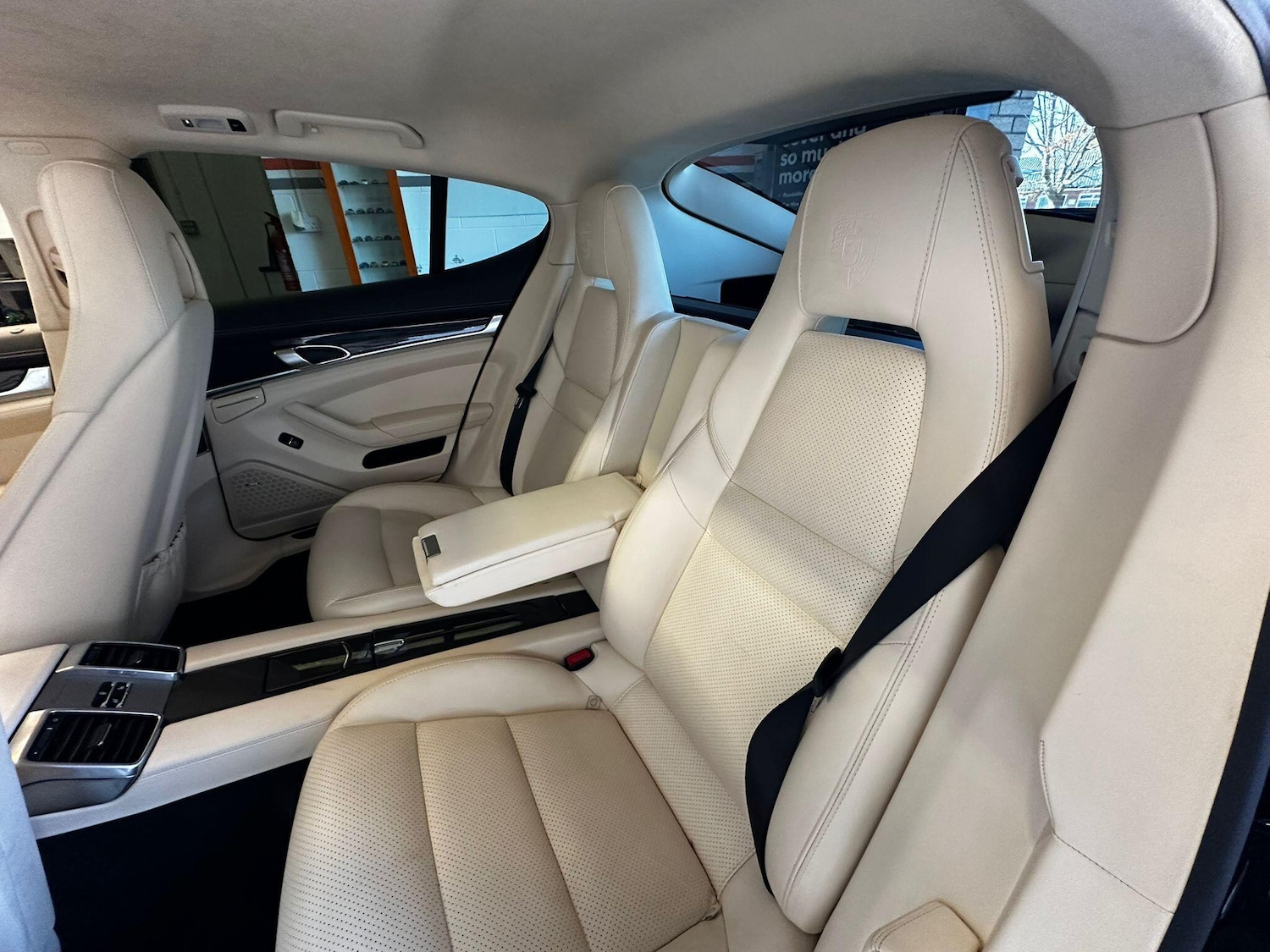 Used Porsche Panamera 2014 for sale - 76282956: Photo 77