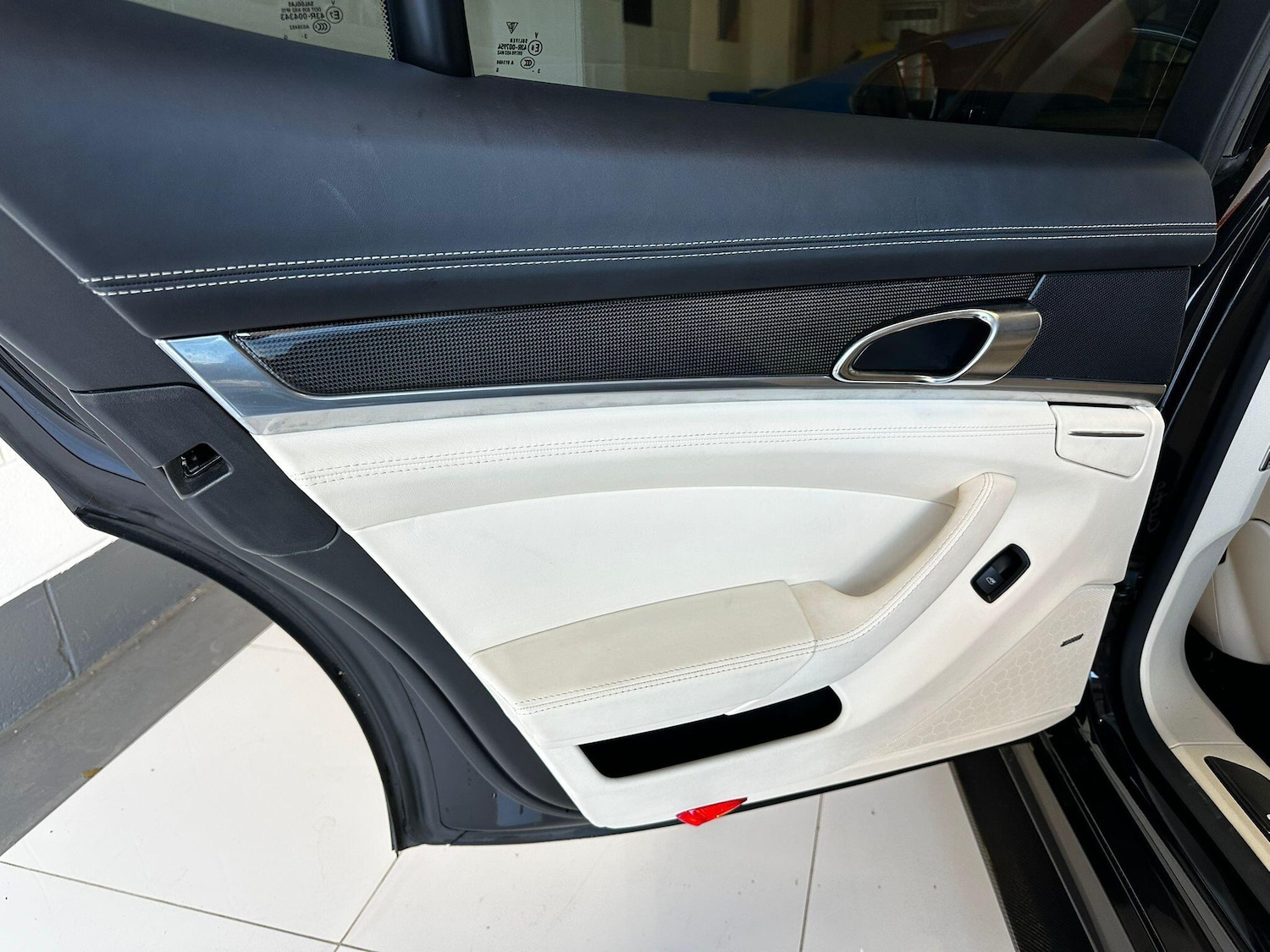 Used Porsche Panamera 2014 for sale - 76282956: Photo 94