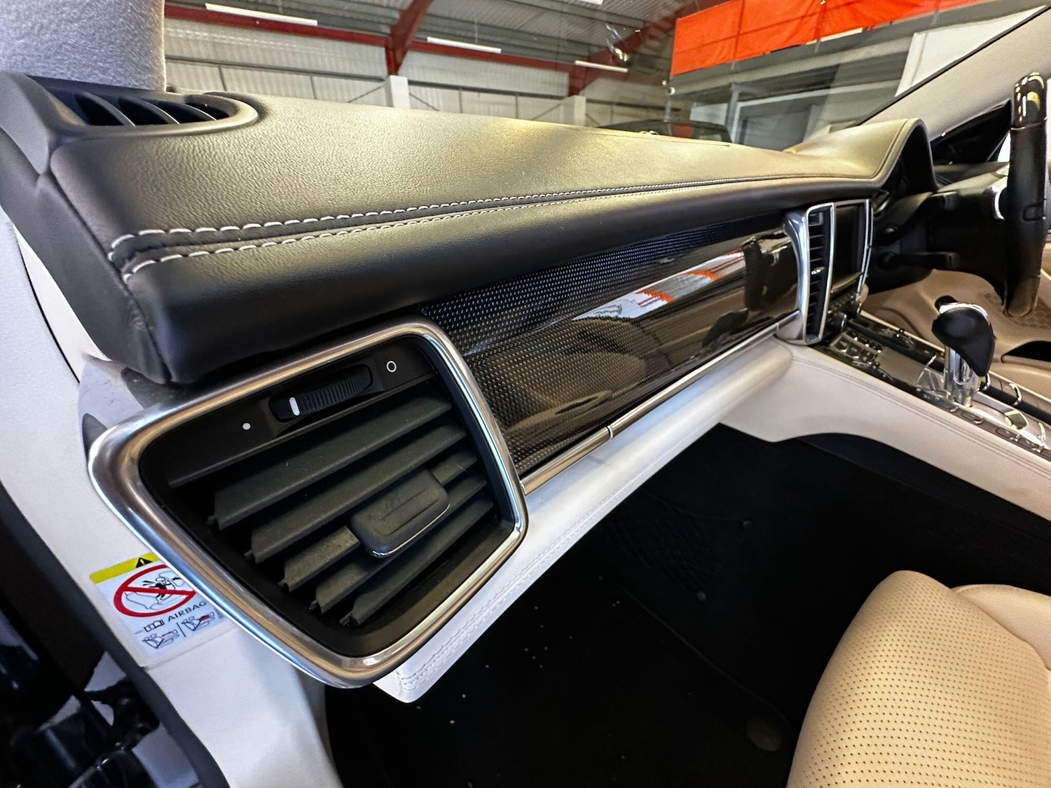 Used Porsche Panamera 2014 for sale - 76282956: Photo 96