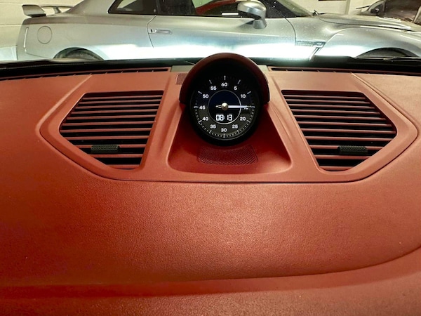 Used Porsche 911 2020 for sale - 75635181: Photo 85