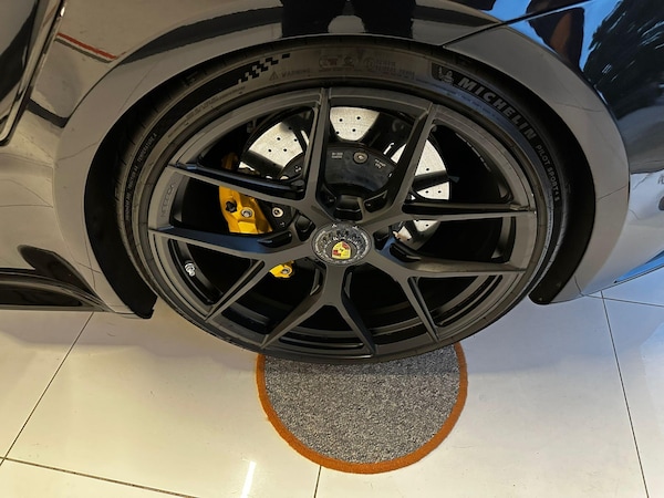 Used Porsche 911 2020 for sale - 75635181: Photo 8