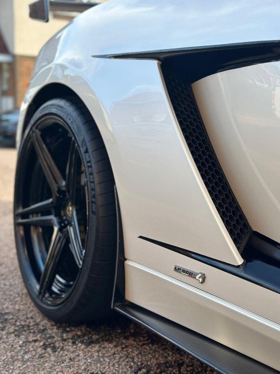 Used Lamborghini Gallardo 2010 for sale - 77633349: Photo 10