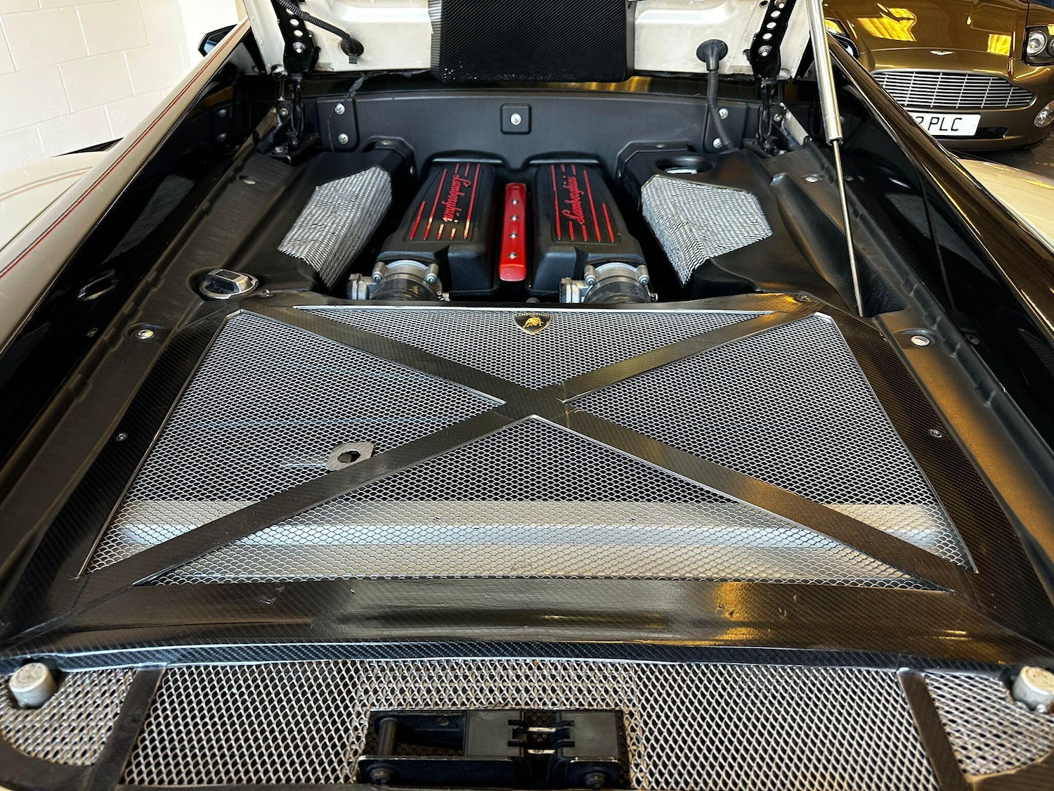 Used Lamborghini Gallardo 2010 for sale - 77633349: Photo 27