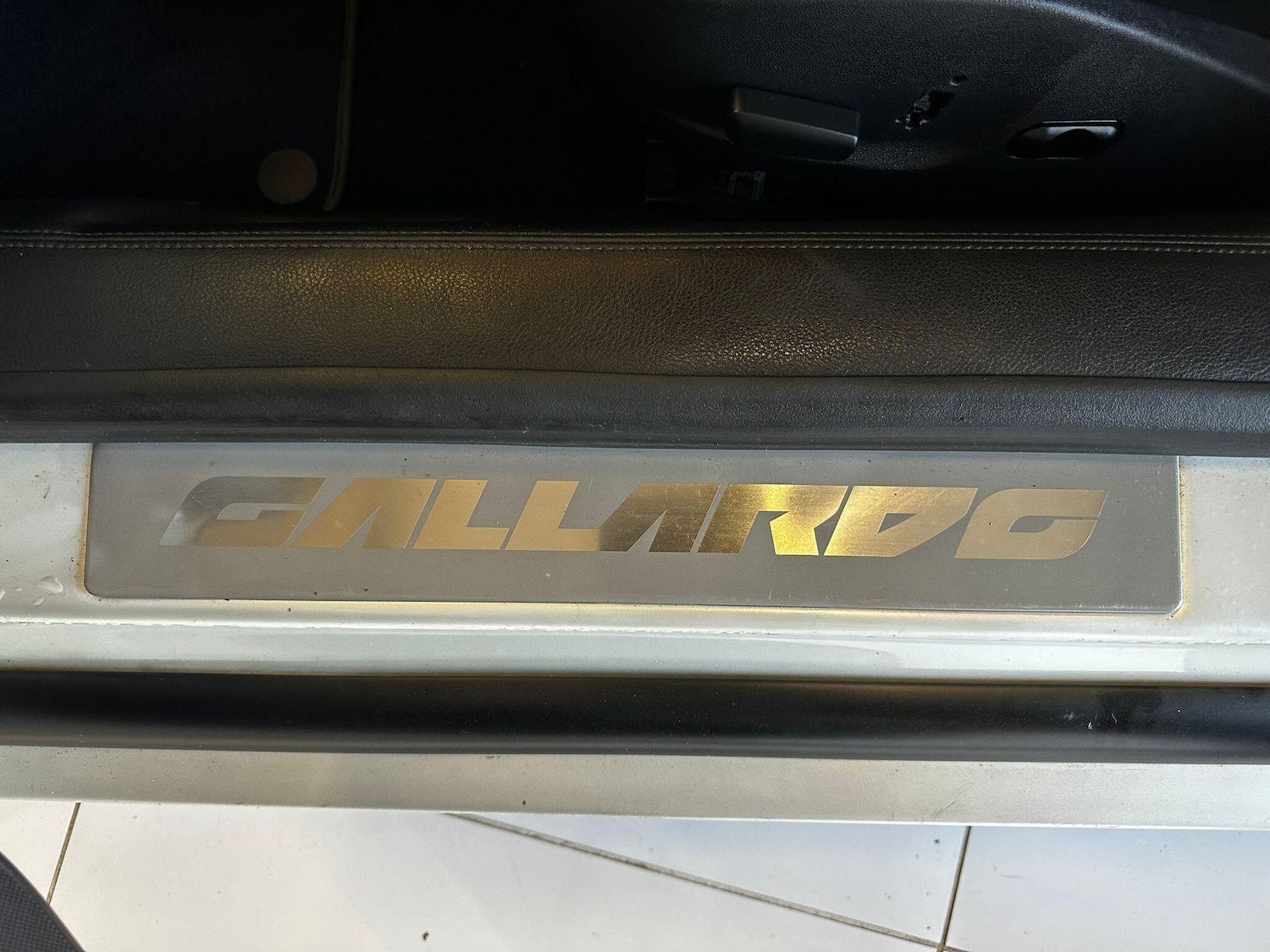 Used Lamborghini Gallardo 2010 for sale - 77633349: Photo 28