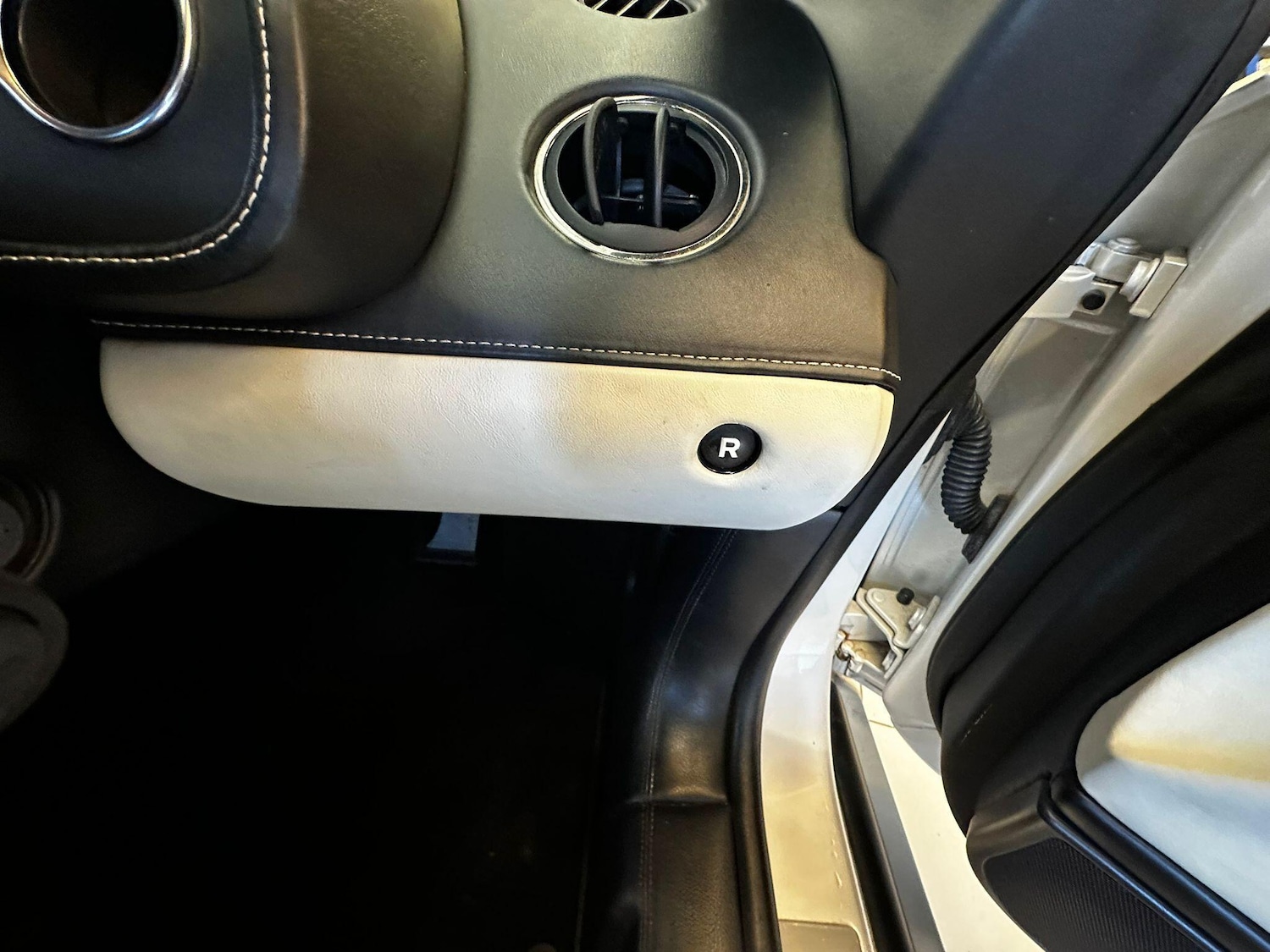 Used Lamborghini Gallardo 2010 for sale - 77633349: Photo 38