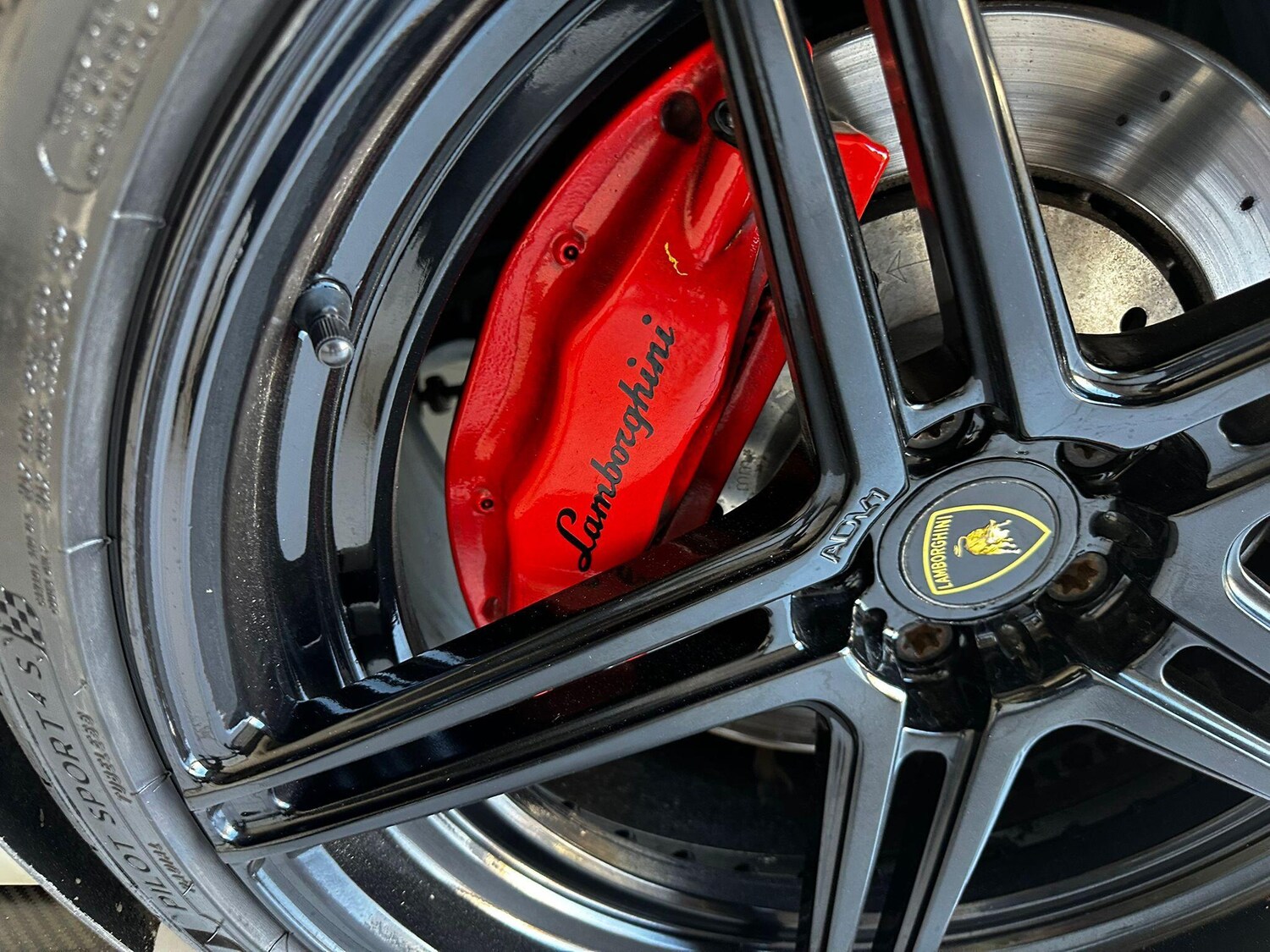 Used Lamborghini Gallardo 2010 for sale - 77633349: Photo 40