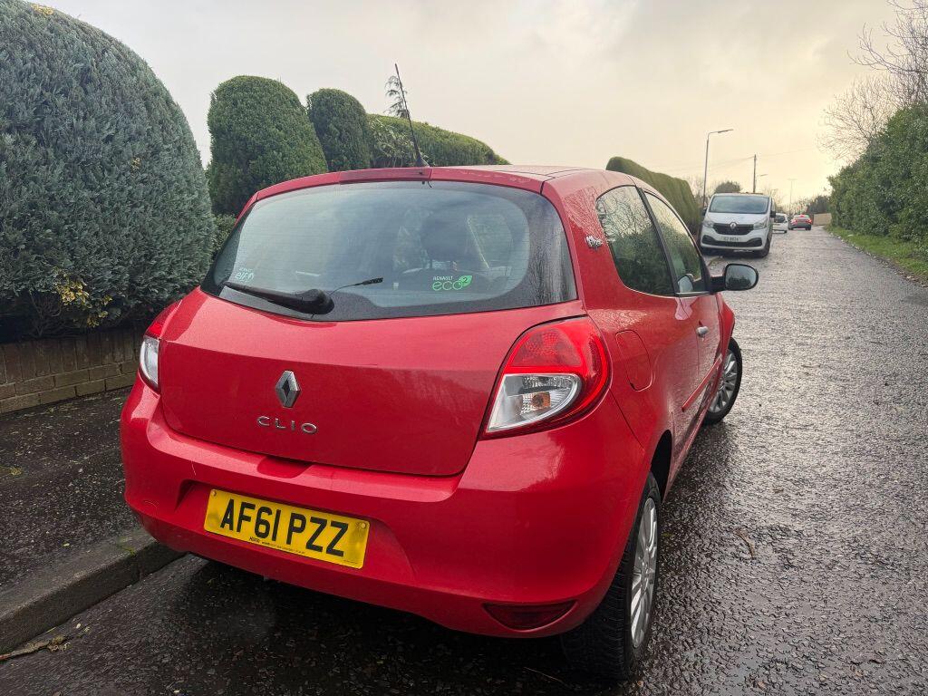 Used Renault Clio 2011 for sale - 76976893: Photo 6