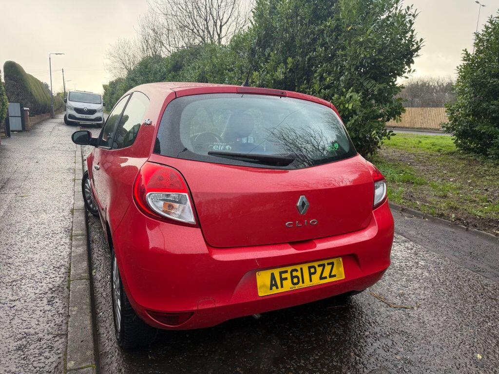 Used Renault Clio 2011 for sale - 76976893: Photo 7