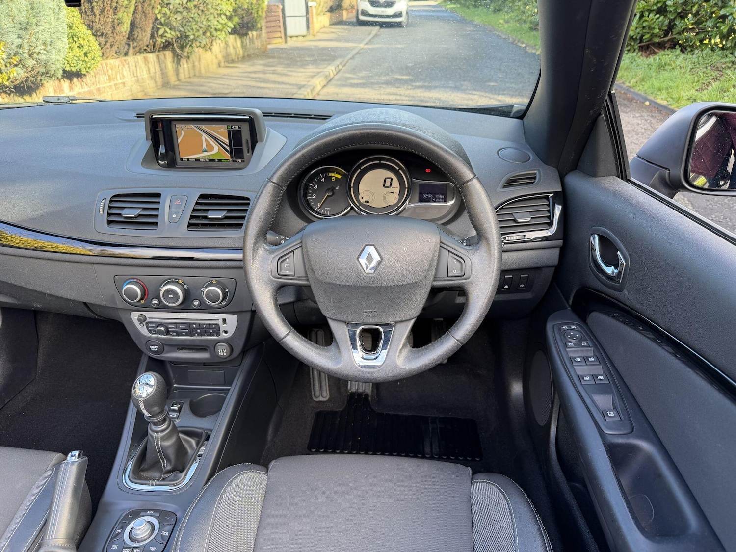 Used Renault Megane 2013 for sale - 78058898: Photo 17