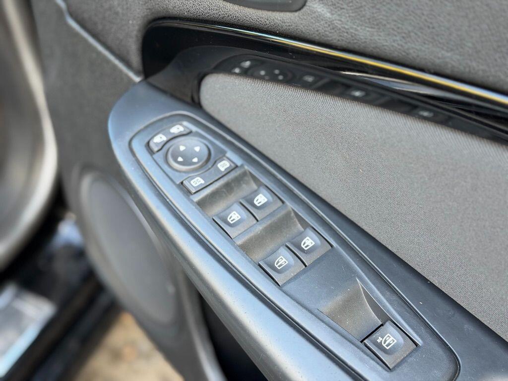 Used Renault Megane 2013 for sale - 78058898: Photo 23