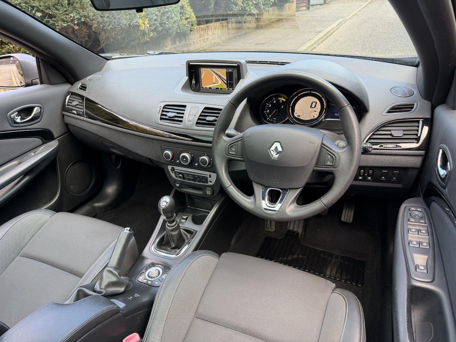 Used Renault Megane 2013 for sale - 78058898: Photo 34