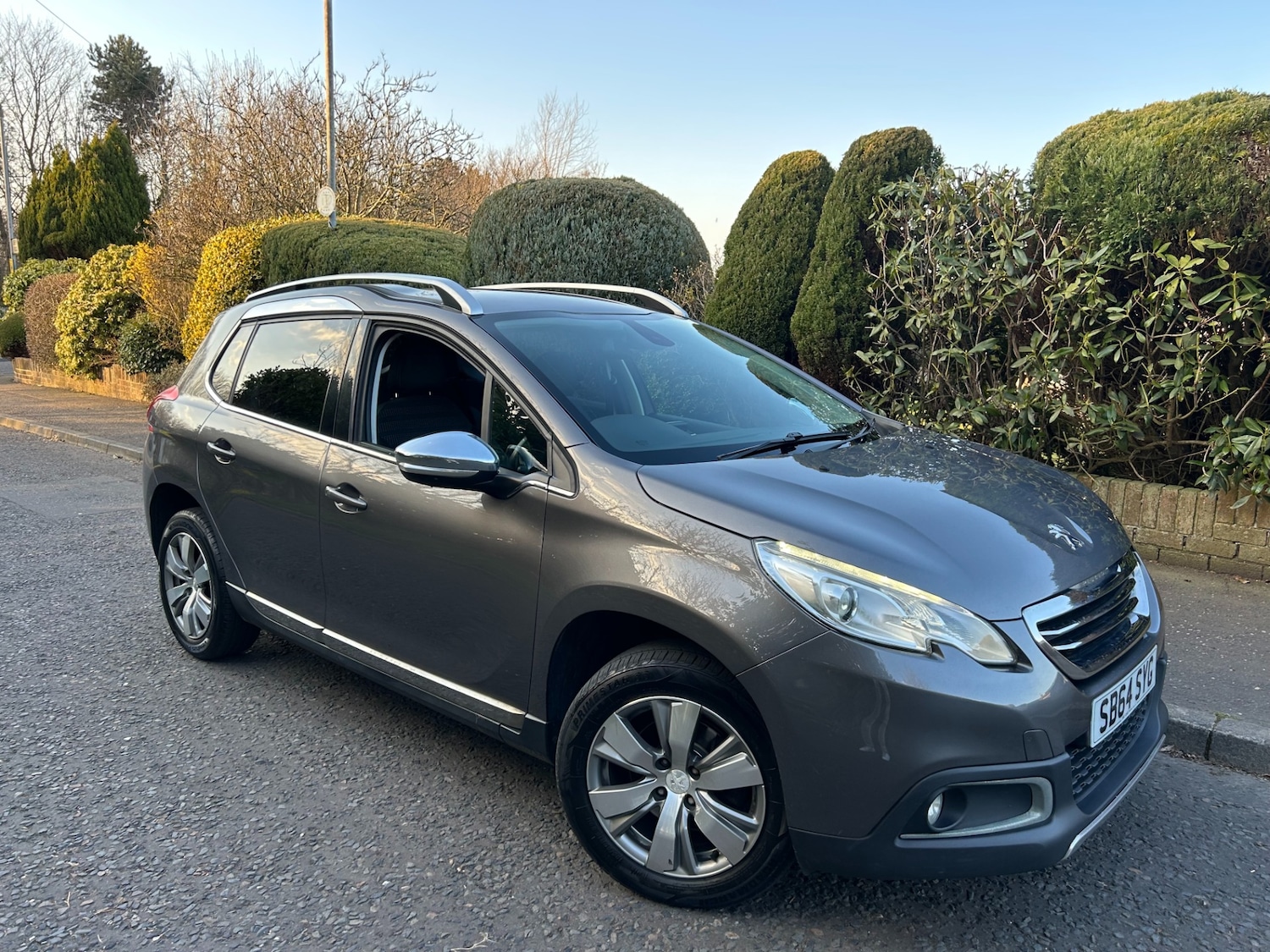 Used Peugeot 2008 2015 for sale - 76268643: Photo 2