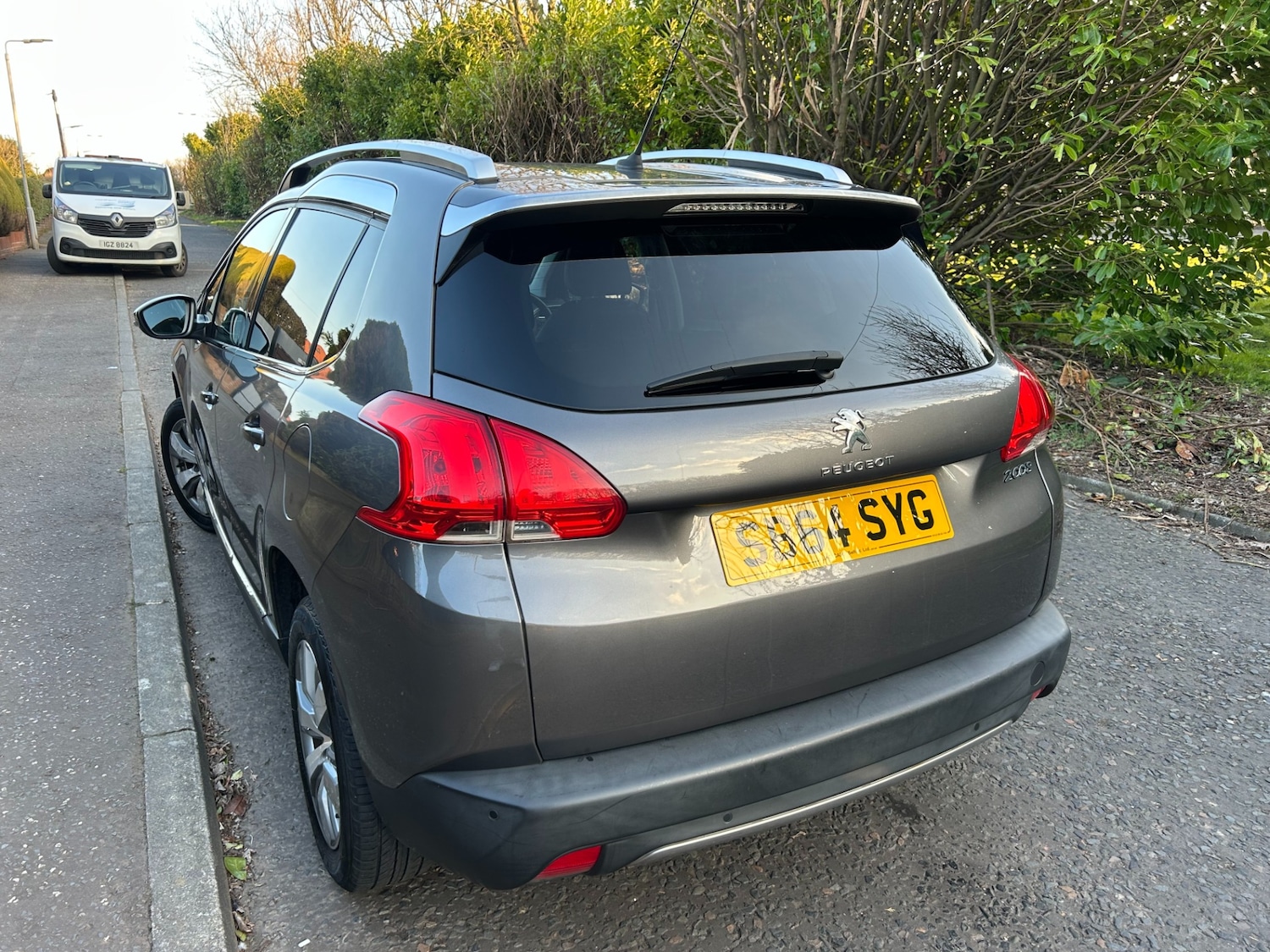 Used Peugeot 2008 2015 for sale - 76268643: Photo 4