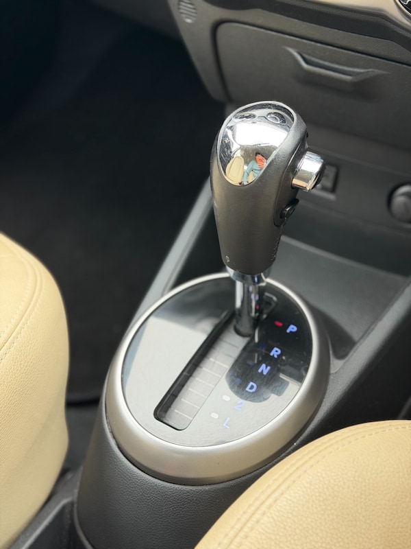 Used Hyundai i20 2013 for sale - 76277122: Photo 18
