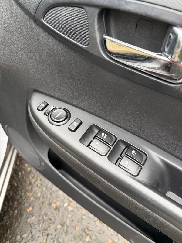 Used Hyundai i20 2013 for sale - 76277122: Photo 23